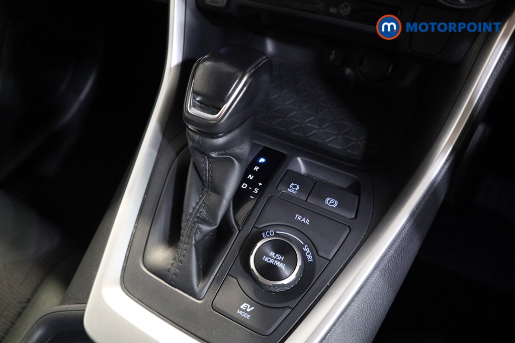Toyota Rav4 Design Automatic Petrol-Electric Hybrid SUV - Stock Number (1574819) - 8th supplementary image
