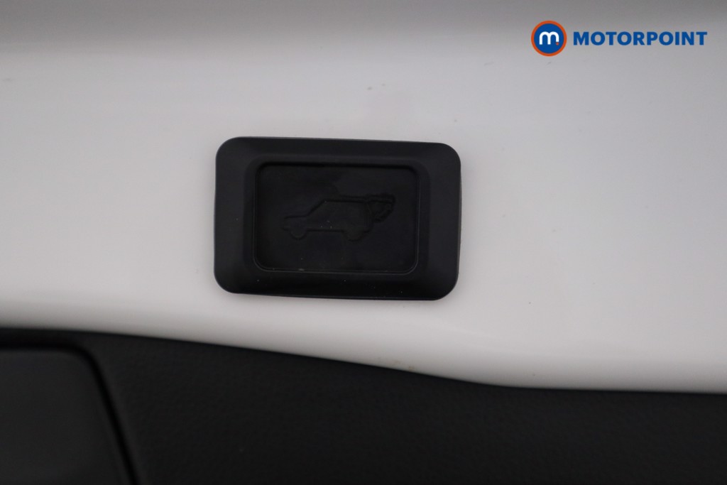 Toyota Rav4 Design Automatic Petrol-Electric Hybrid SUV - Stock Number (1574819) - 13th supplementary image
