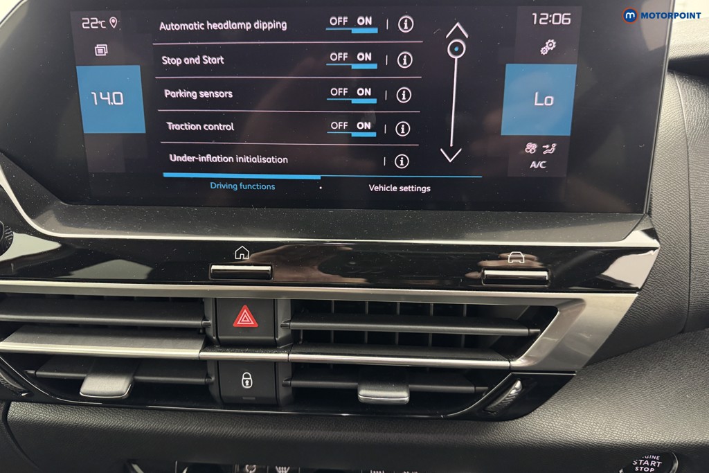 Citroen C4 Shine Manual Petrol Hatchback - Stock Number (1574873) - 2nd supplementary image