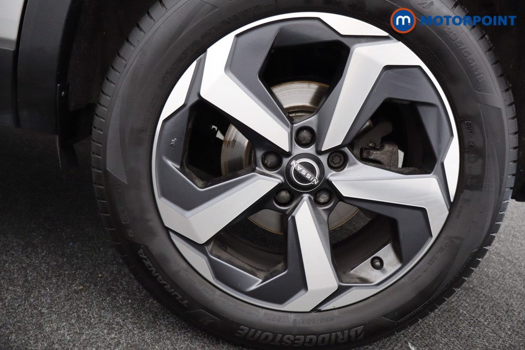 Nissan Qashqai N-Connecta Manual Petrol SUV - Stock Number (1575090) - 30th supplementary image