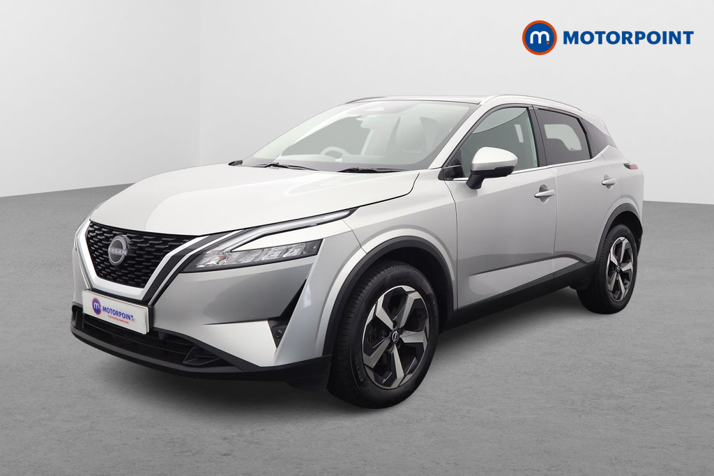 Nissan Qashqai N-Connecta Manual Petrol SUV - Stock Number (1575090) - Passenger side front corner
