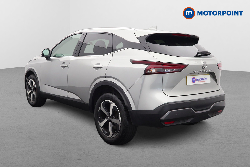 Nissan Qashqai N-Connecta Manual Petrol SUV - Stock Number (1575090) - Passenger side rear corner
