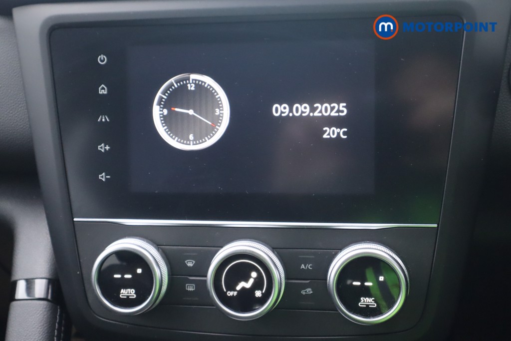 Renault Kadjar Iconic Manual Petrol SUV - Stock Number (1575113) - 2nd supplementary image