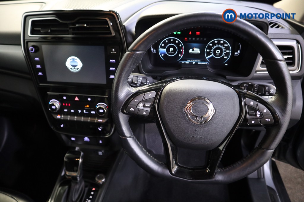 Ssangyong Tivoli Ultimate Automatic Petrol SUV - Stock Number (1575164) - 1st supplementary image