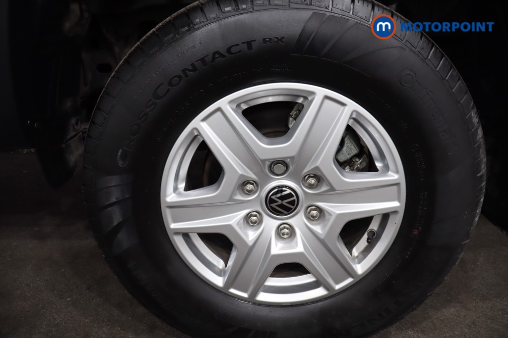 Volkswagen Amarok Life Automatic Diesel Double Cab Pick-Up - Stock Number (1575255) - 12th supplementary image
