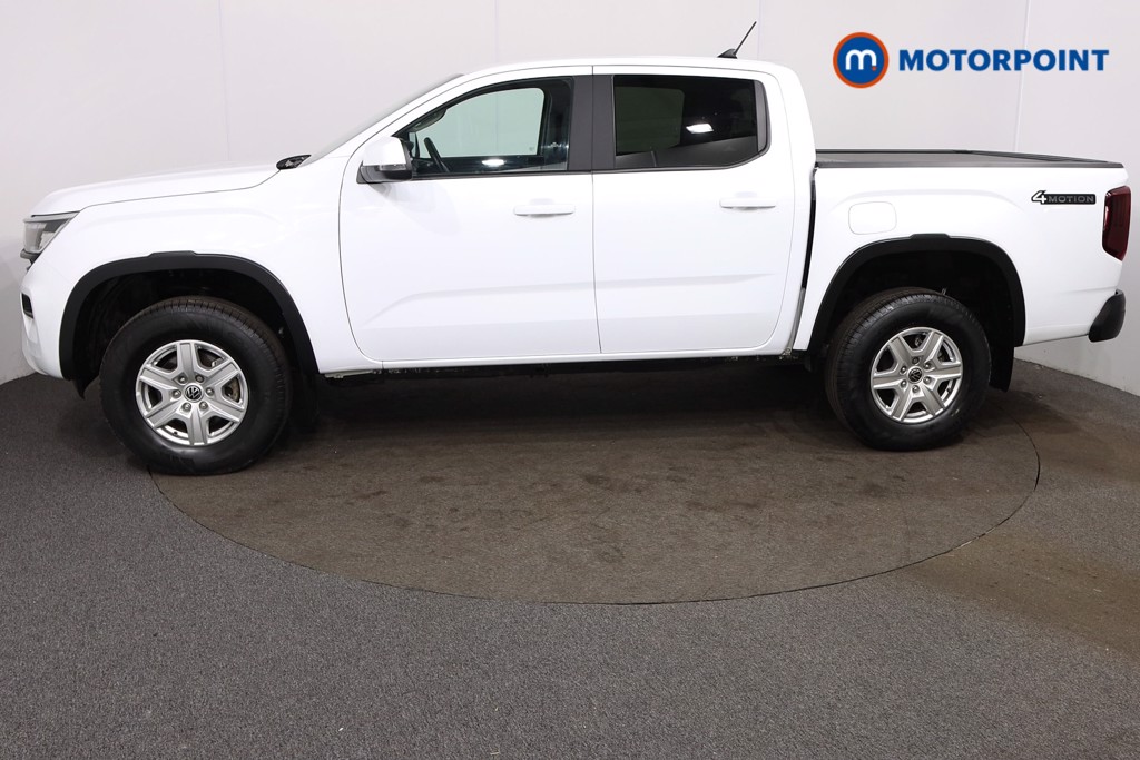 Volkswagen Amarok Life Automatic Diesel Double Cab Pick-Up - Stock Number (1575255) - Passenger side