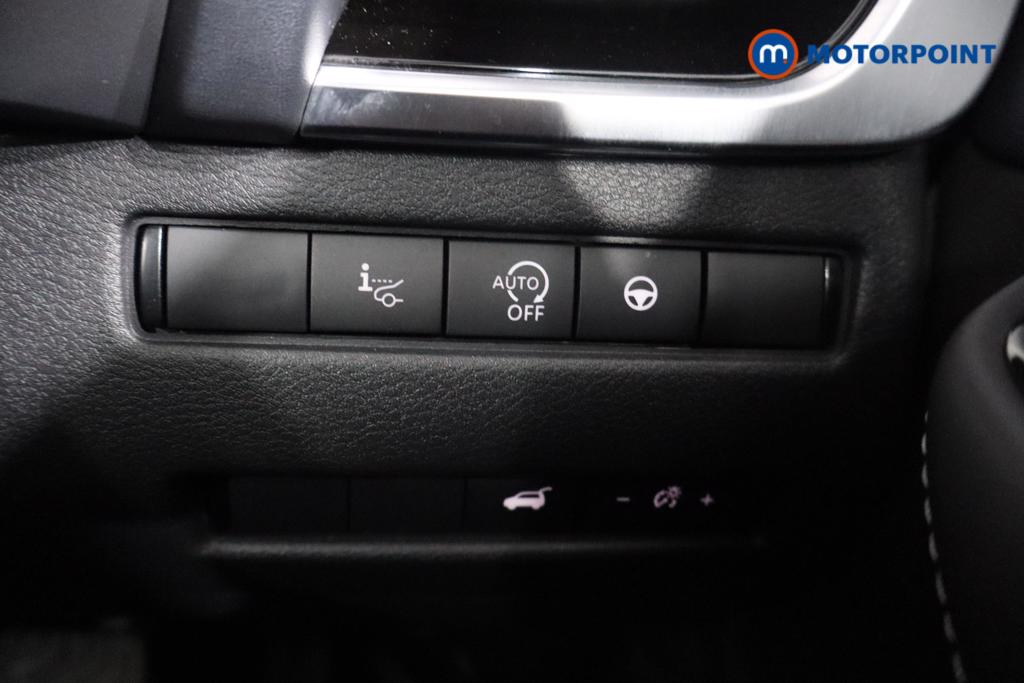 Nissan Qashqai Tekna Automatic Petrol SUV - Stock Number (1575256) - 10th supplementary image