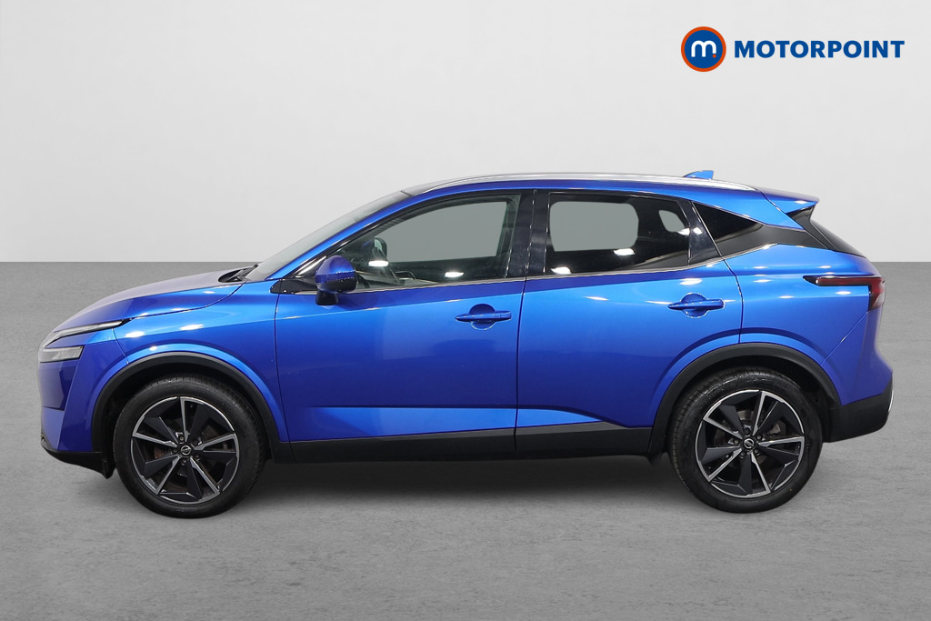 Nissan Qashqai Tekna Automatic Petrol SUV - Stock Number (1575256) - Passenger side