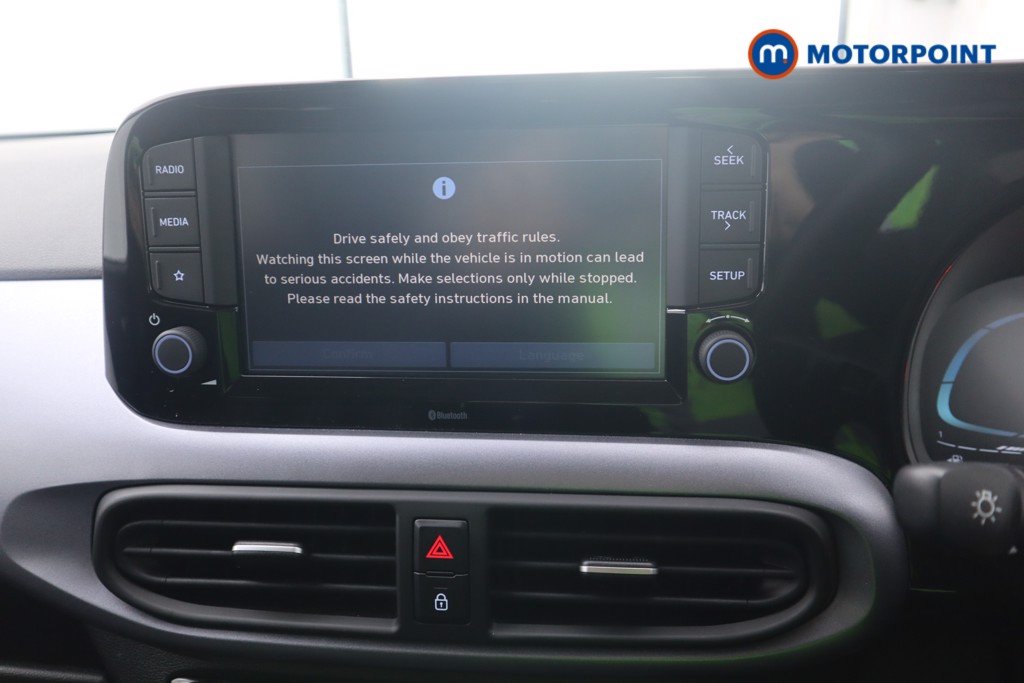 Hyundai I10 Premium Automatic Petrol Hatchback - Stock Number (1575409) - 2nd supplementary image