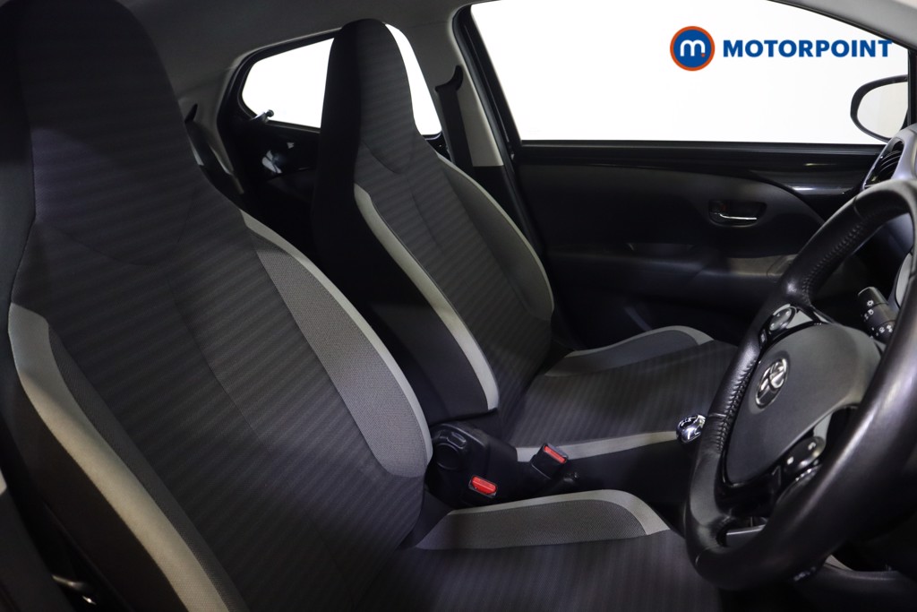 Toyota Aygo X-Play Manual Petrol Hatchback - Stock Number (1575416) - 6th supplementary image