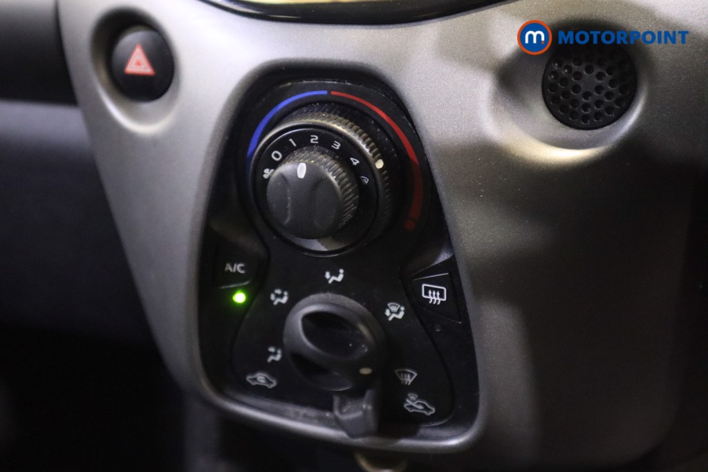 Toyota Aygo X-Play Manual Petrol Hatchback - Stock Number (1575416) - 18th supplementary image