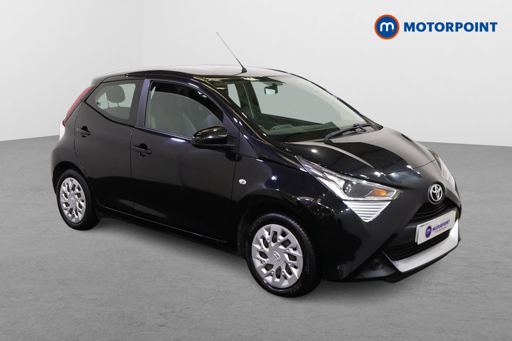 Toyota Aygo X-Play Manual Petrol Hatchback - Stock Number (1575416) - Drivers side front corner