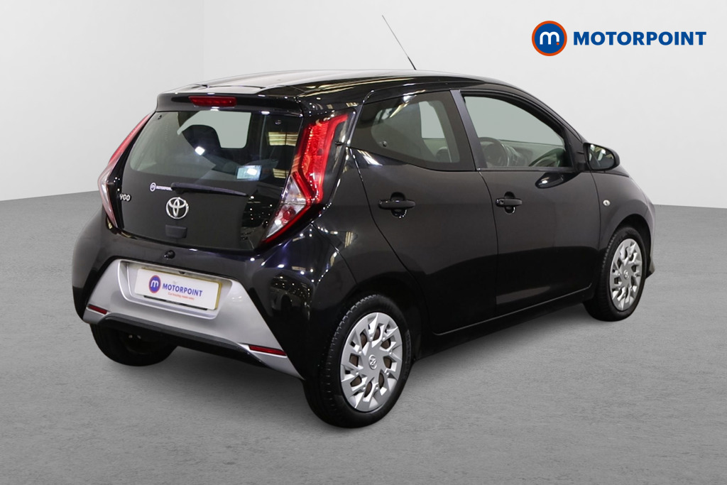 Toyota Aygo X-Play Manual Petrol Hatchback - Stock Number (1575416) - Drivers side rear corner