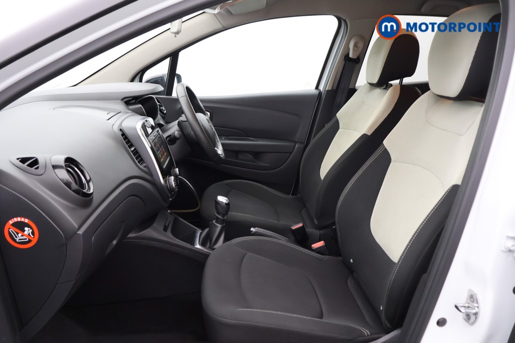Renault Captur Iconic Manual Petrol SUV - Stock Number (1575442) - 14th supplementary image