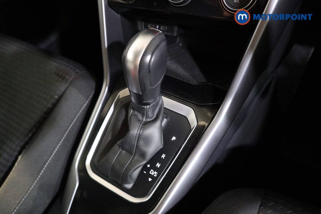 Volkswagen T-Roc Active Automatic Petrol SUV - Stock Number (1575919) - 8th supplementary image