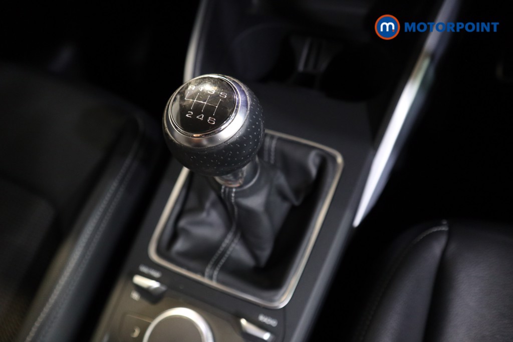 Audi Q2 S Line Manual Petrol SUV - Stock Number (1576079) - 9th supplementary image