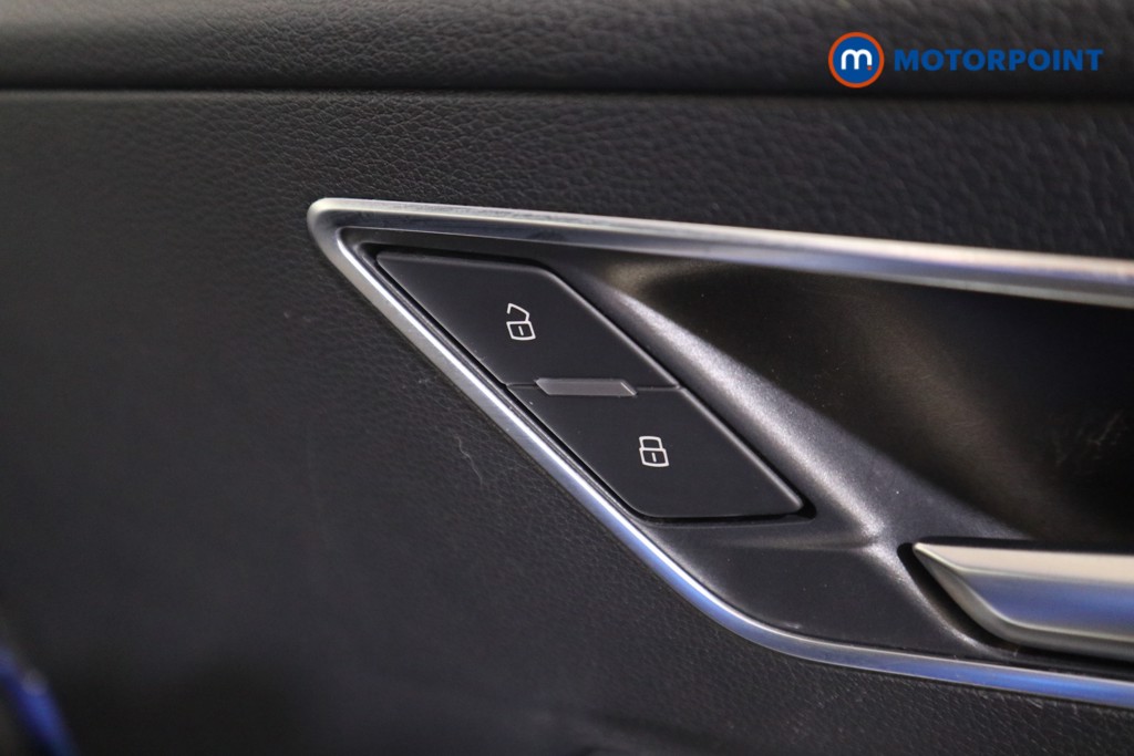 Audi Q2 S Line Manual Petrol SUV - Stock Number (1576079) - 11th supplementary image