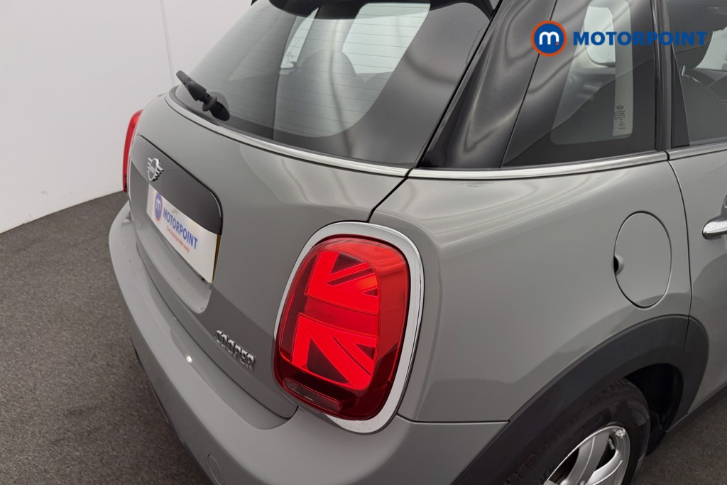 Mini Hatchback Cooper Classic Manual Petrol Hatchback - Stock Number (1576235) - 21st supplementary image