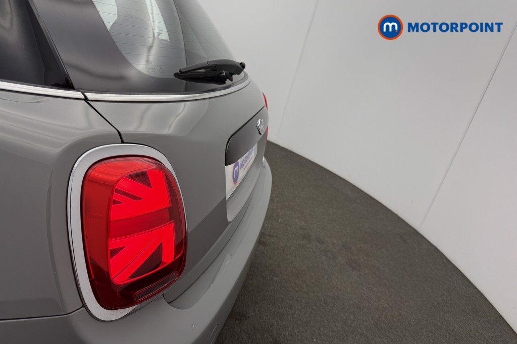 Mini Hatchback Cooper Classic Manual Petrol Hatchback - Stock Number (1576235) - 23rd supplementary image