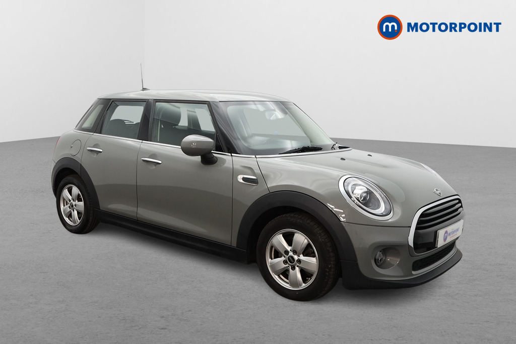 Mini Hatchback Cooper Classic Manual Petrol Hatchback - Stock Number (1576235) - Drivers side front corner