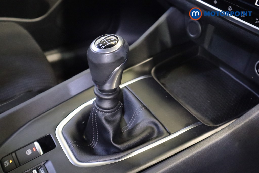 Nissan Qashqai Acenta Premium Manual Petrol SUV - Stock Number (1576273) - 5th supplementary image