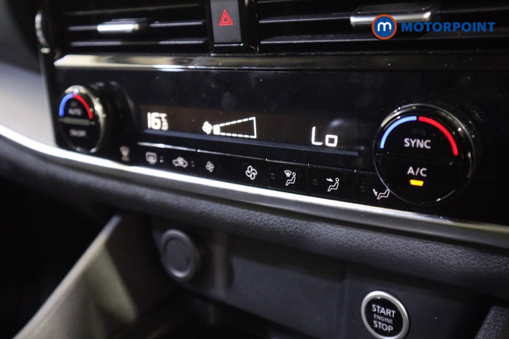 Nissan Qashqai Acenta Premium Manual Petrol SUV - Stock Number (1576273) - 19th supplementary image
