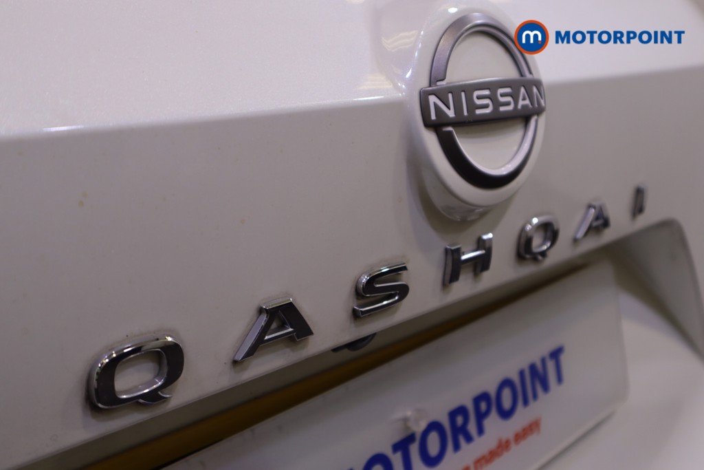 Nissan Qashqai Acenta Premium Manual Petrol SUV - Stock Number (1576273) - 26th supplementary image