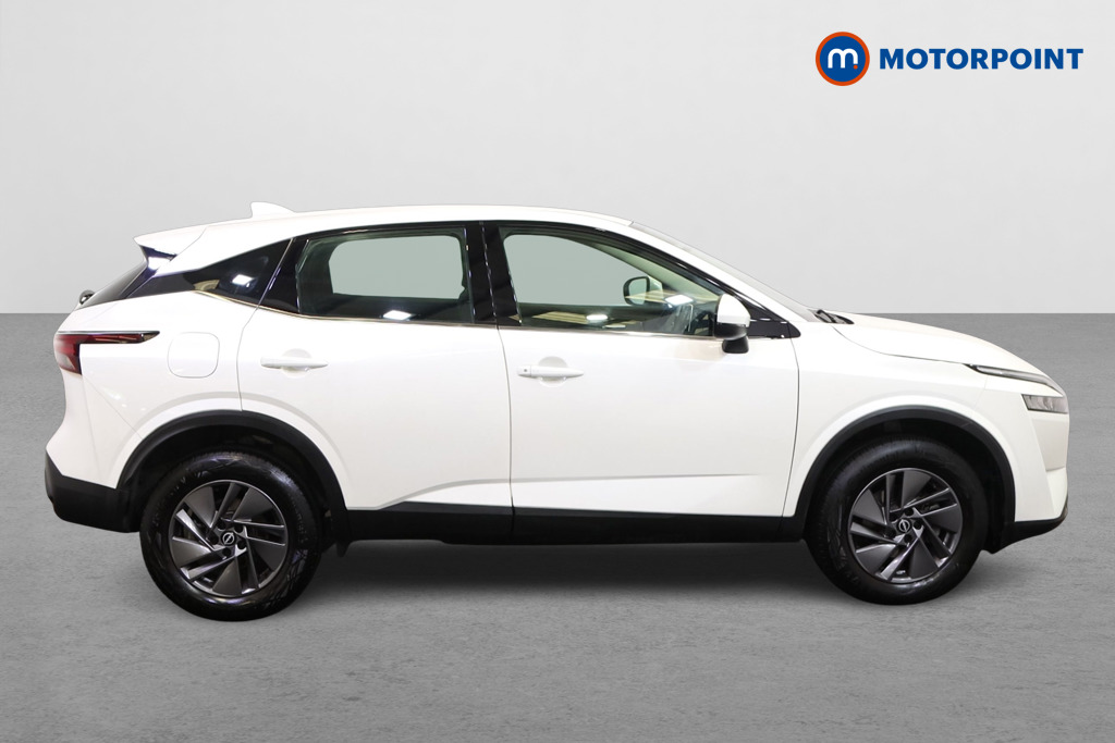 Nissan Qashqai Acenta Premium Manual Petrol SUV - Stock Number (1576273) - Drivers side