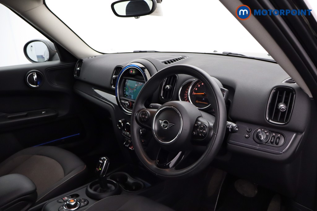 Mini Countryman Cooper Classic Automatic Petrol SUV - Stock Number (1576275) - 4th supplementary image