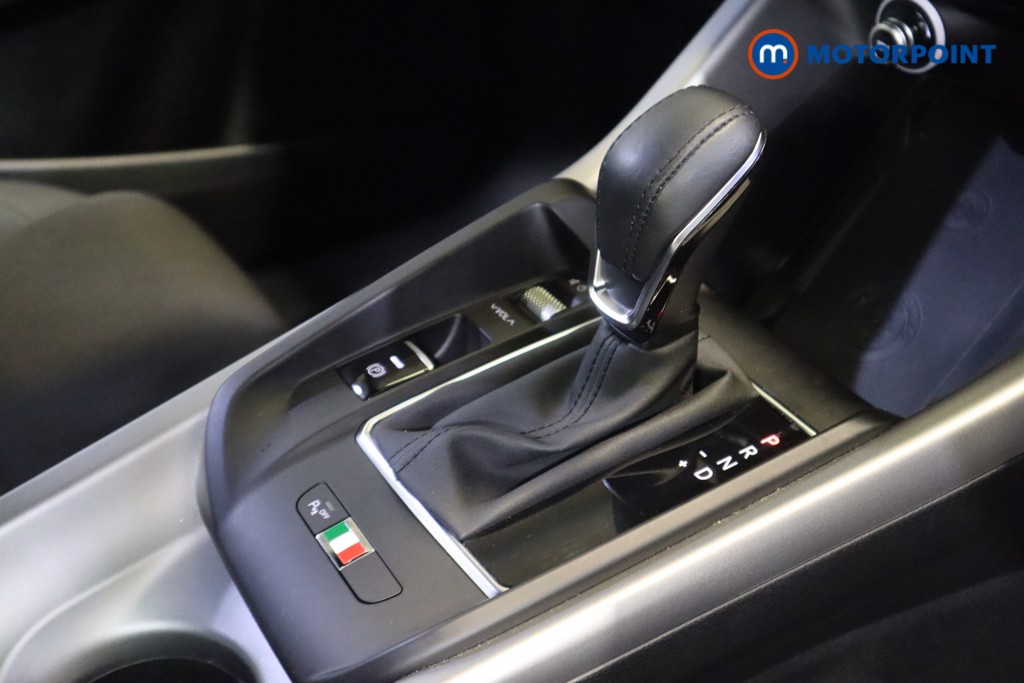 Alfa Romeo Tonale Sprint Automatic Petrol-Electric Hybrid SUV - Stock Number (1576426) - 5th supplementary image