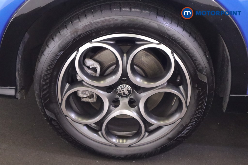 Alfa Romeo Tonale Sprint Automatic Petrol-Electric Hybrid SUV - Stock Number (1576426) - 10th supplementary image
