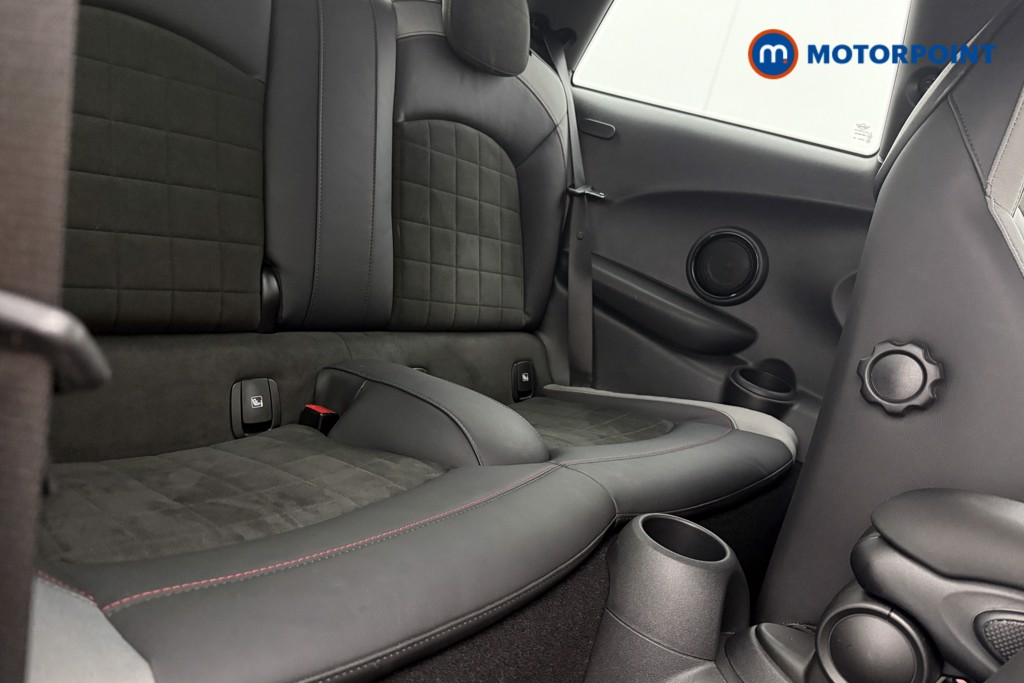 Mini Hatchback Cooper S Sport Automatic Petrol Hatchback - Stock Number (1576593) - 8th supplementary image
