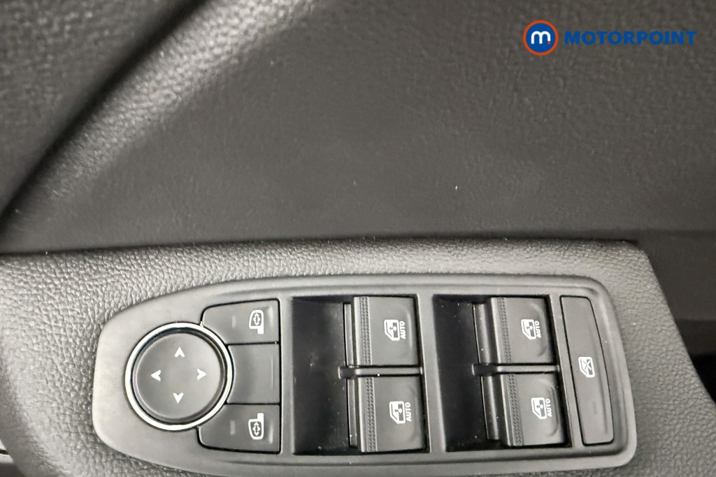 Renault Clio Evolution Automatic Petrol-Electric Hybrid Hatchback - Stock Number (1576748) - 19th supplementary image