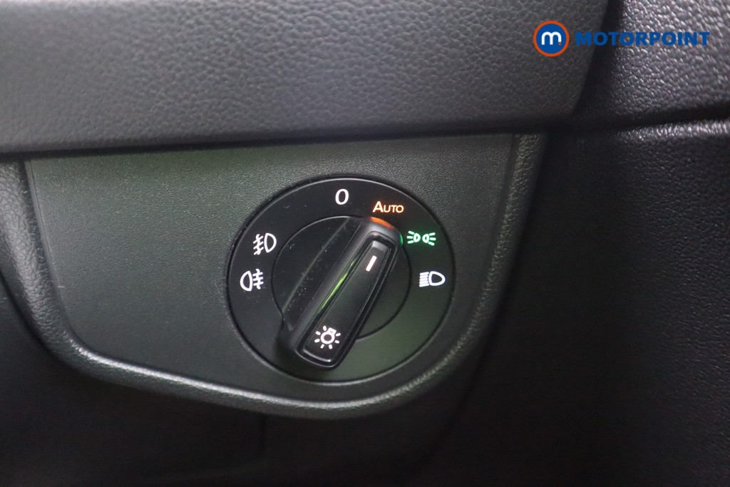 Volkswagen Polo Style Manual Petrol Hatchback - Stock Number (1576831) - 9th supplementary image