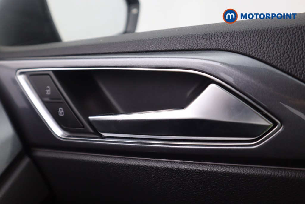Volkswagen Polo Style Manual Petrol Hatchback - Stock Number (1576831) - 10th supplementary image