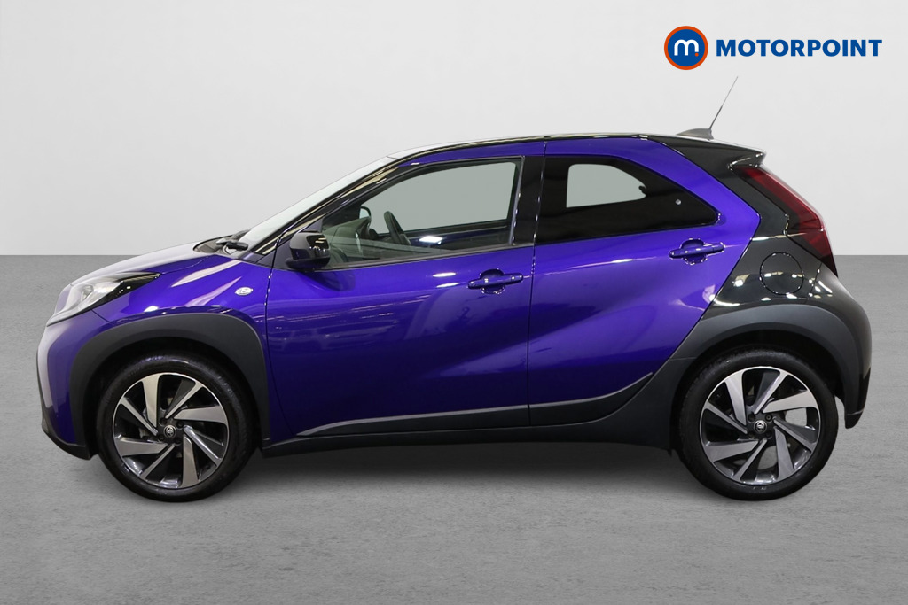Toyota Aygo X Edge Manual Petrol Hatchback - Stock Number (1576847) - Passenger side
