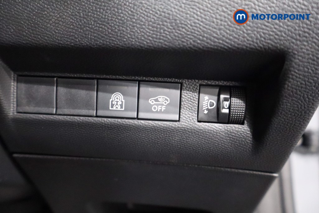 Peugeot 208 Allure Automatic Petrol-Electric Hybrid Hatchback - Stock Number (1576900) - 22nd supplementary image