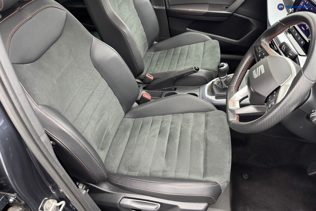 Seat Arona Fr Edition Manual Petrol SUV - Stock Number (1577075) - 5th supplementary image