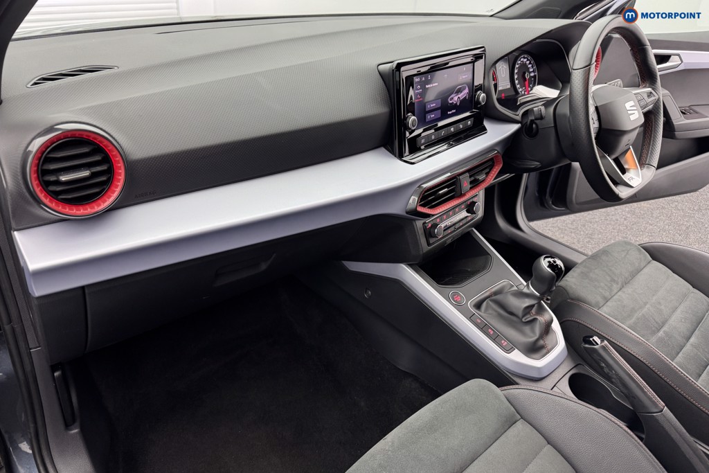 Seat Arona Fr Edition Manual Petrol SUV - Stock Number (1577075) - 8th supplementary image