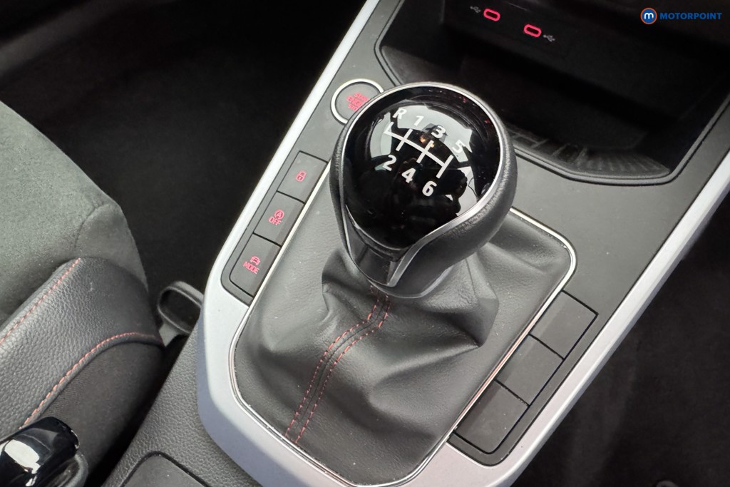 Seat Arona Fr Edition Manual Petrol SUV - Stock Number (1577075) - 13th supplementary image