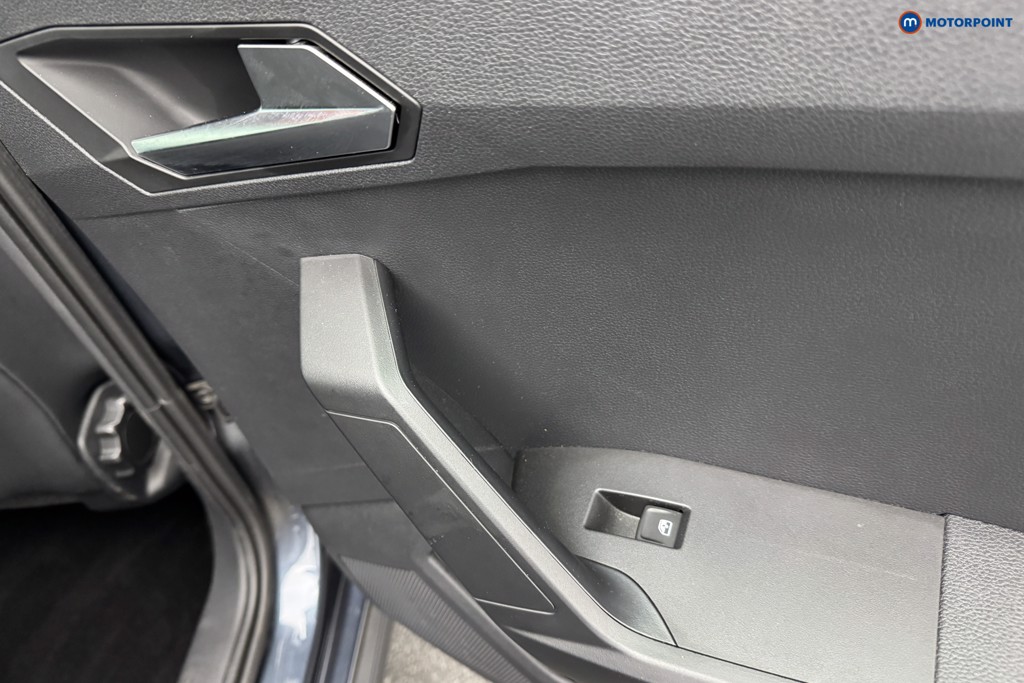 Seat Arona Fr Edition Manual Petrol SUV - Stock Number (1577075) - 23rd supplementary image