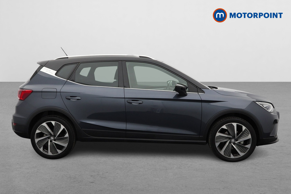 Seat Arona Fr Edition Manual Petrol SUV - Stock Number (1577075) - Drivers side