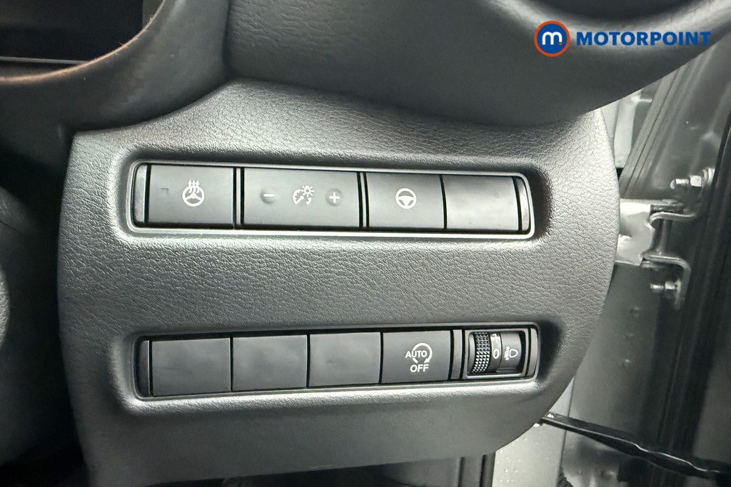 Nissan Juke Tekna Manual Petrol SUV - Stock Number (1577153) - 15th supplementary image