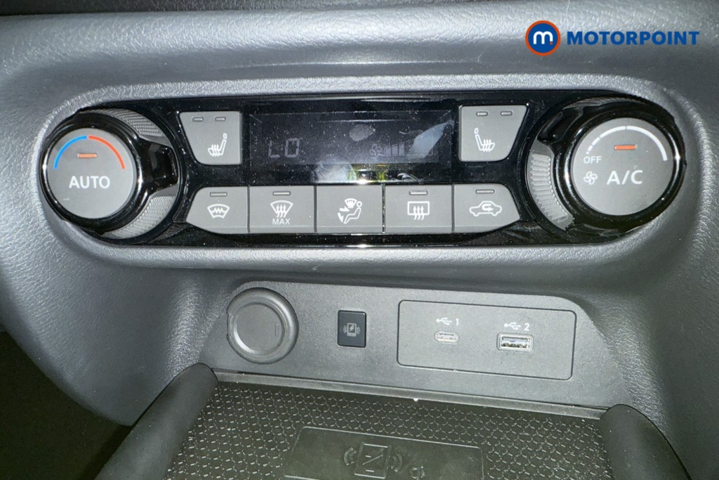 Nissan Juke Tekna Manual Petrol SUV - Stock Number (1577178) - 16th supplementary image
