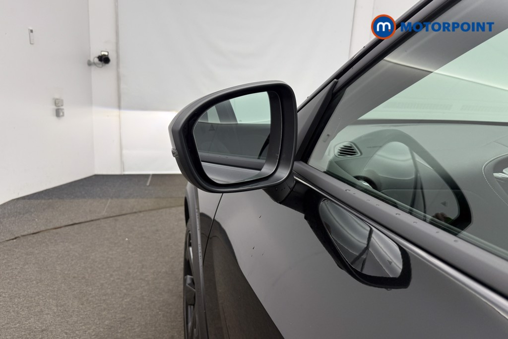 Nissan Juke Tekna Manual Petrol SUV - Stock Number (1577178) - 29th supplementary image
