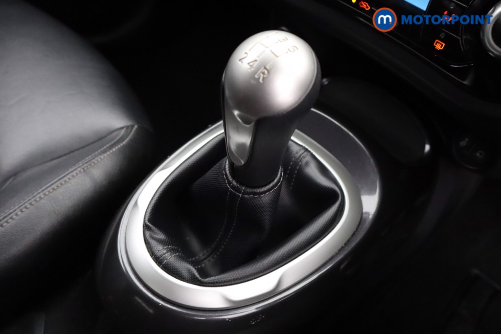 Nissan Juke Tekna Manual Petrol SUV - Stock Number (1577196) - 11th supplementary image