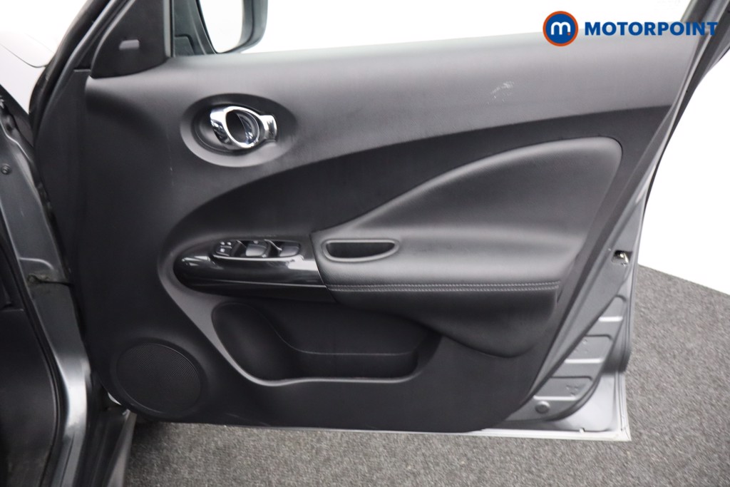 Nissan Juke Tekna Manual Petrol SUV - Stock Number (1577196) - 16th supplementary image