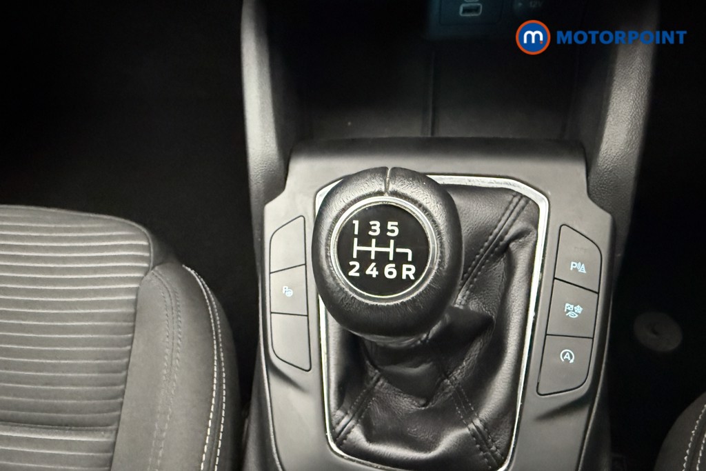 Ford Focus Titanium Style Manual Petrol Hatchback - Stock Number (1577201) - 12th supplementary image