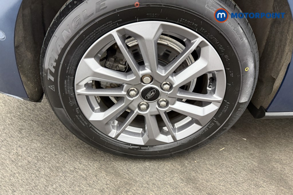 Ford Focus Titanium Style Manual Petrol Hatchback - Stock Number (1577201) - 20th supplementary image