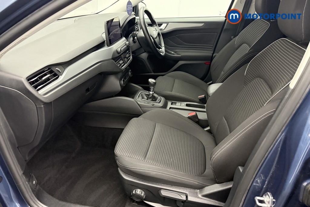 Ford Focus Titanium Style Manual Petrol Hatchback - Stock Number (1577201) - 1st supplementary image